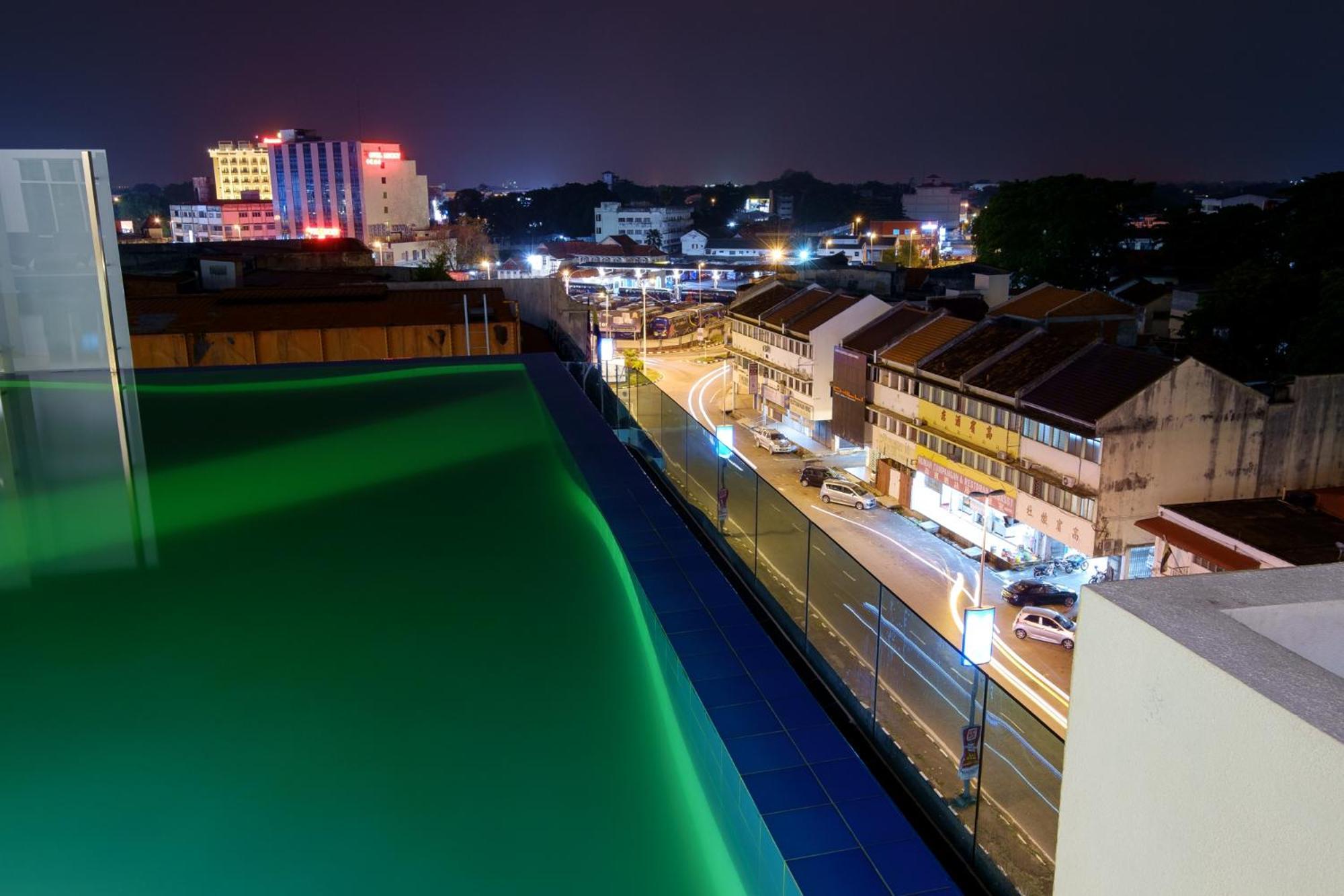 Majestic 3r2b By * Ipoh