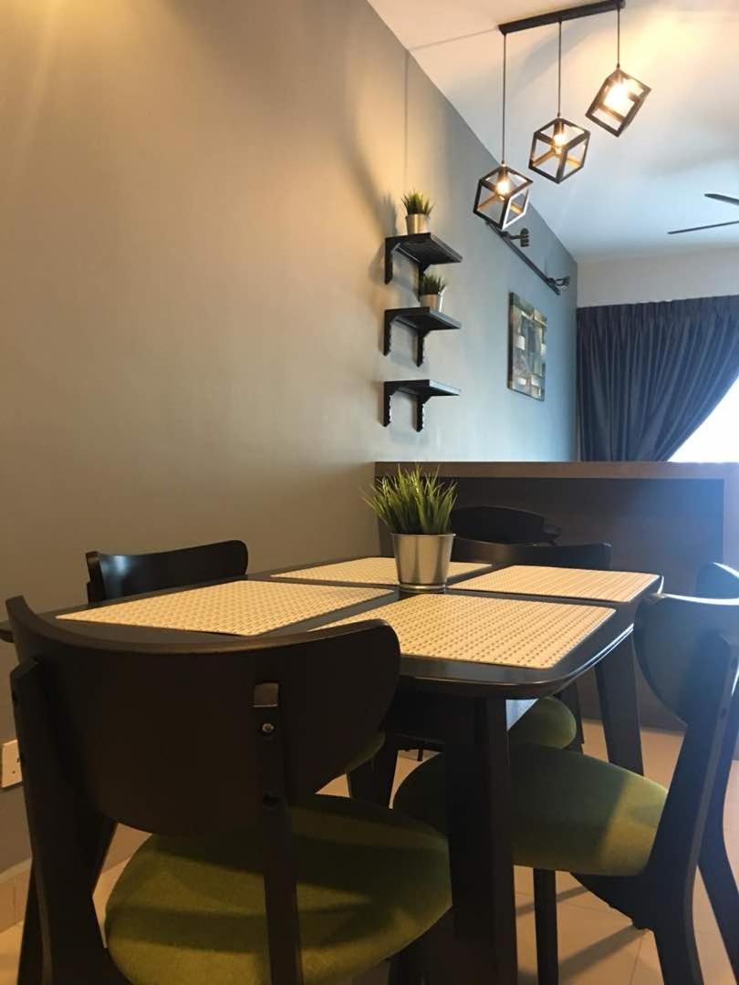 Apartment Majestic 3r2b By Ipoh