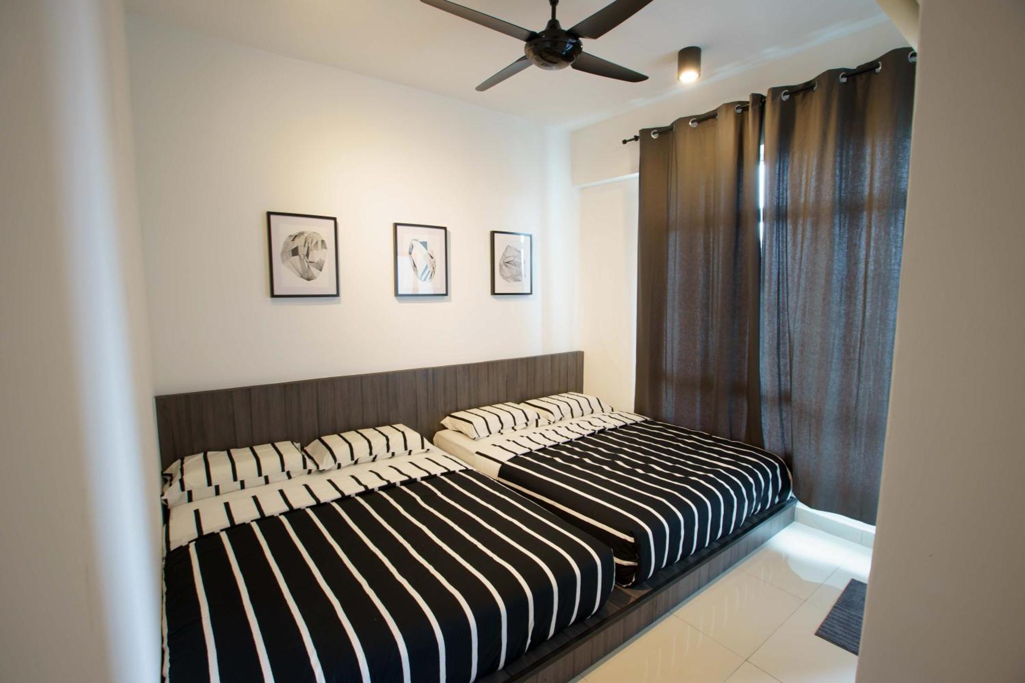Apartment Majestic 3r2b By *