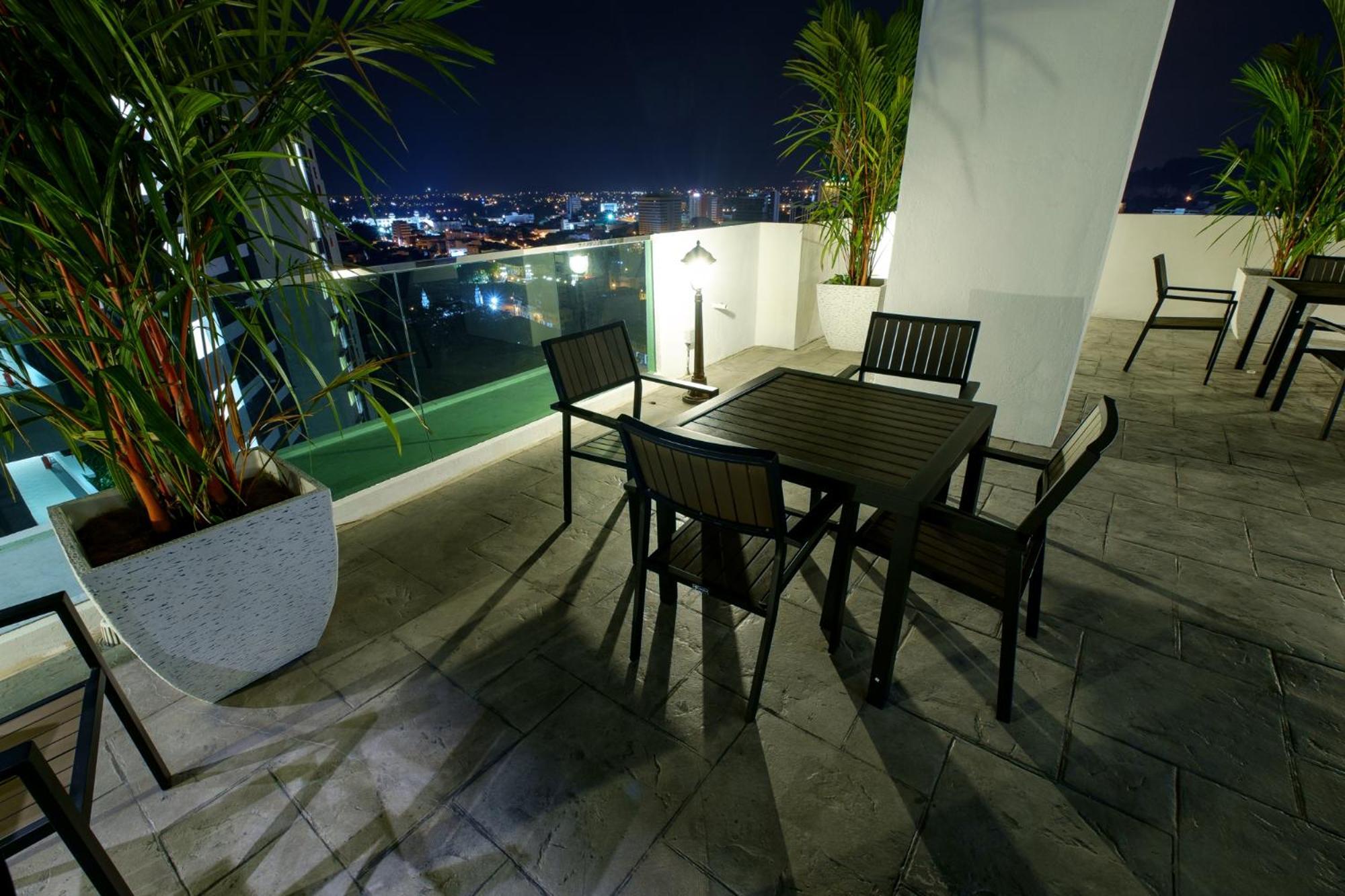 Apartment Majestic 3r2b By Ipoh